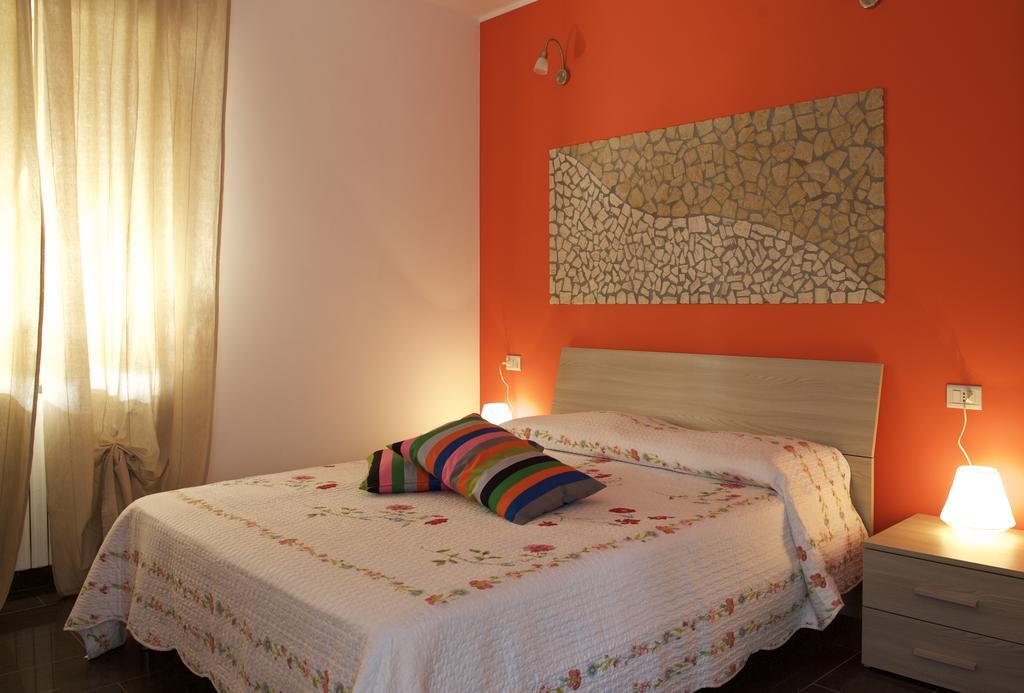 B&B La Casa Del Nonno グアルディアグレーレ 部屋 写真